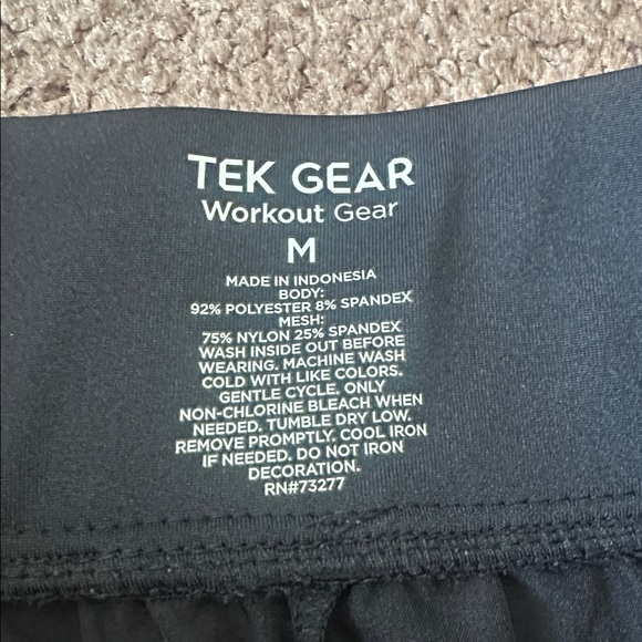 Tek Gear Women's Black Athletic Shorts - Picture 4 of 5